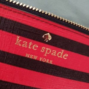 BNWT Kate Spade wristlet